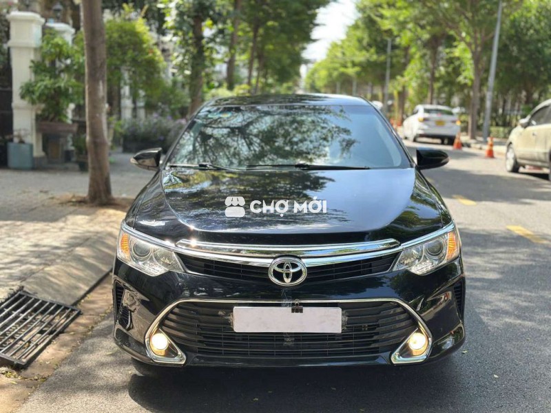 Toyota Camry 2.5Q 2017 một chủ lên nhiều option