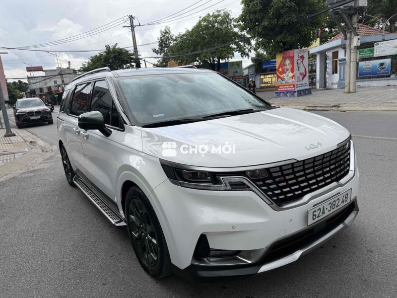 Kia Carnival 2023 Signature 2.2D Lướt 35.000KM