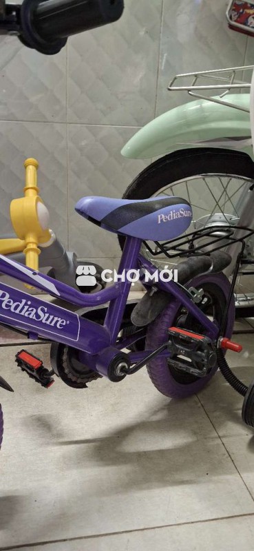 Xe ba bánh cho bé