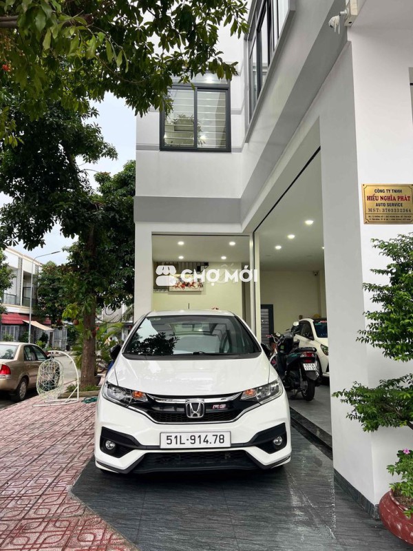 Honda Jazz 2018 RS - 74000 km Full Option