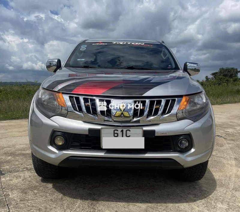 Mitsubishi Triton 2016 4x2 AT - 14000 km