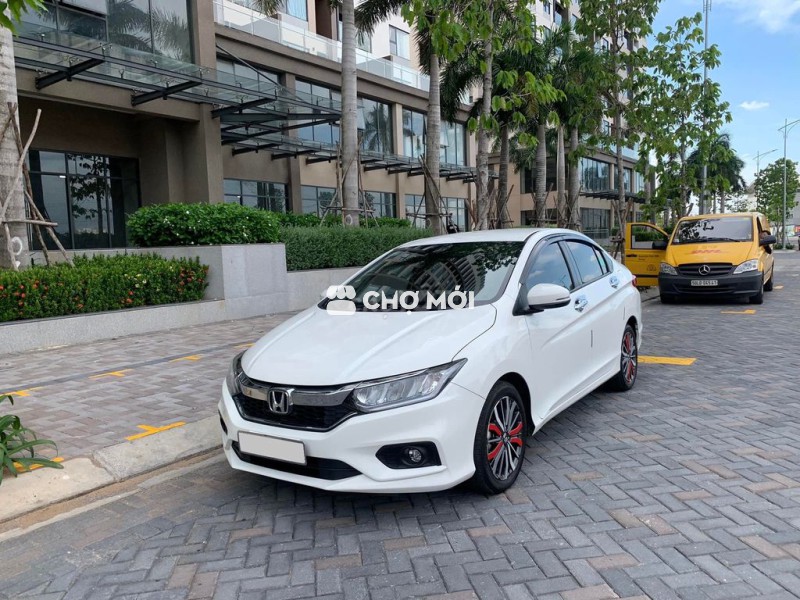 Honda City Top 2021 số tự động, màu trắng