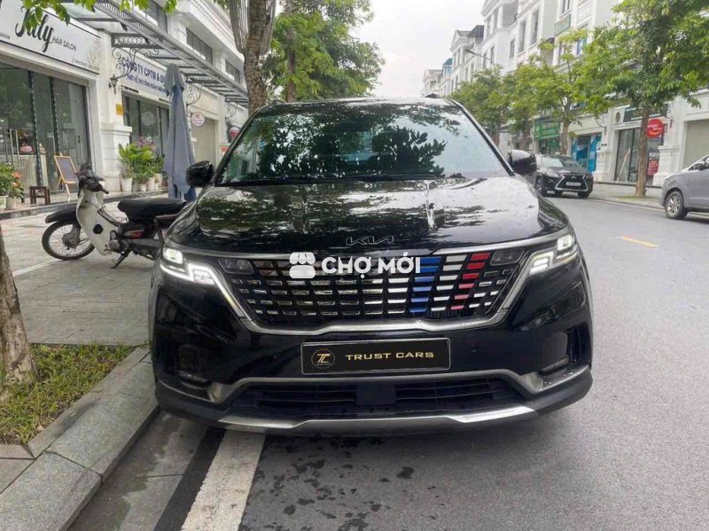 Kia Carnival 2022 Signature 2.2D - 25000 km