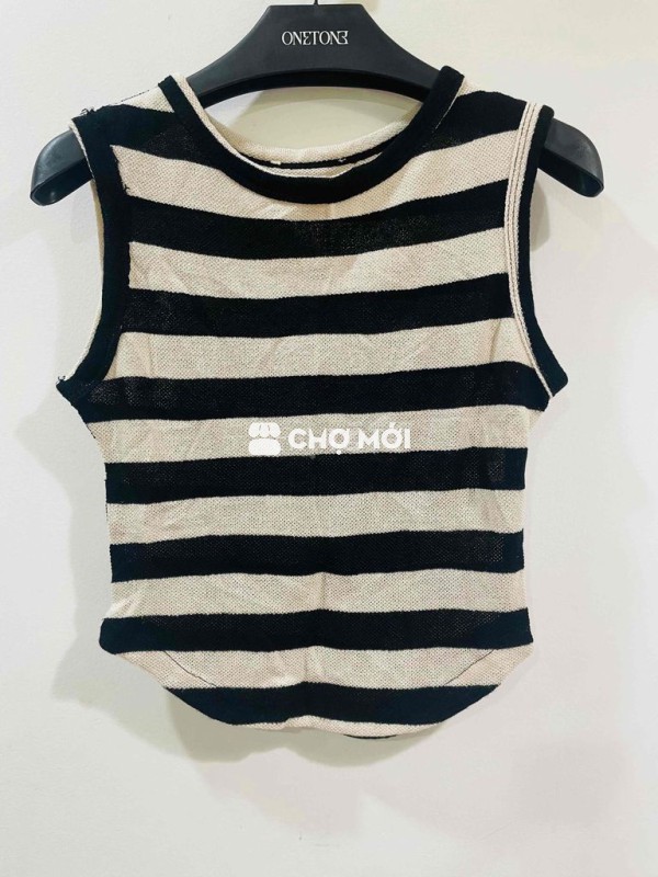 Áo thun xốp croptop ngang thắt lưng