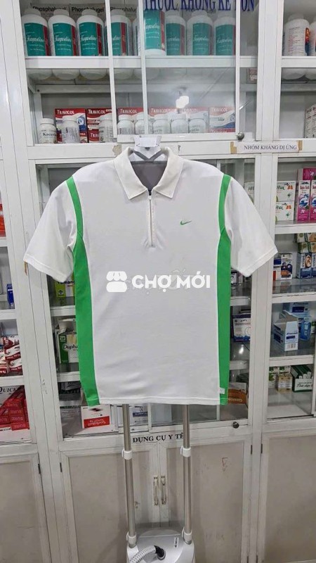 Áo thun thể thao Nike spotif màu trắng phối