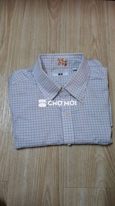 Sơ mi Uniqlo tay ngắn Size M  L Xl mới 99%