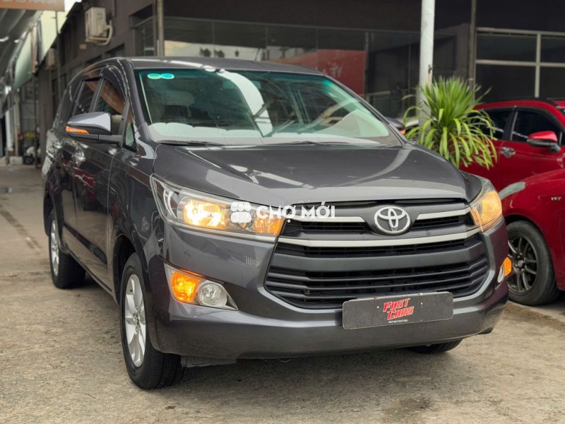 Toyota Innova 2.0E 2017 - 92000 km