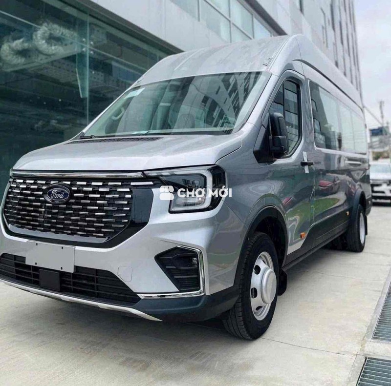 Ford Transit 2025 Premium 18 chổ