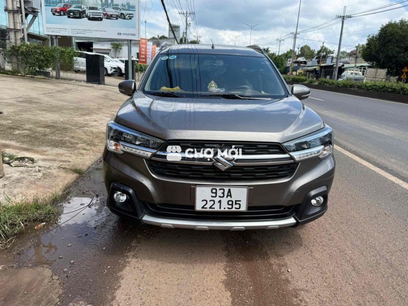 Suzuki XL 7 2020 đi chuẩn 81.000 km giá bao tên