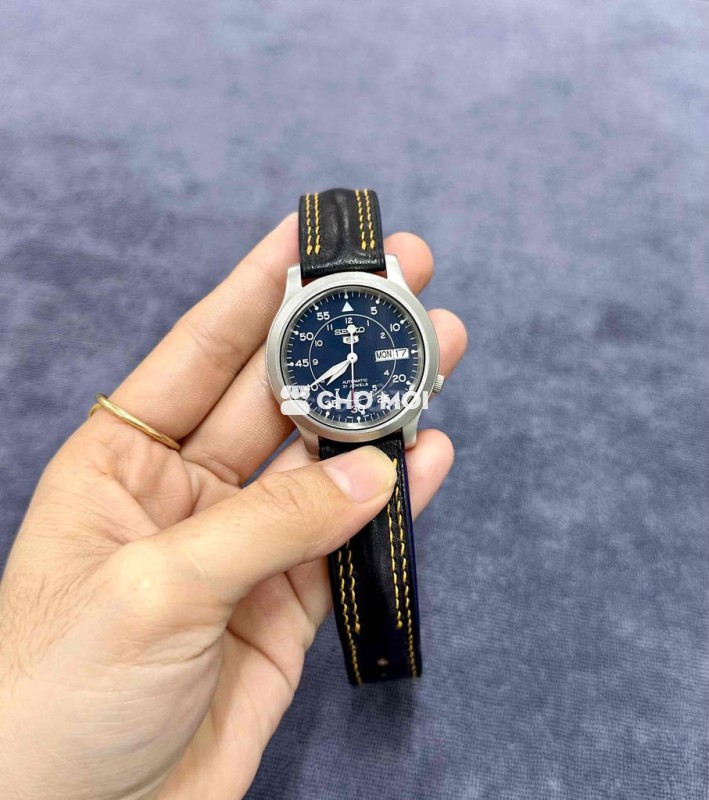 Đồng hồ Seiko Automatic nam dây da đen