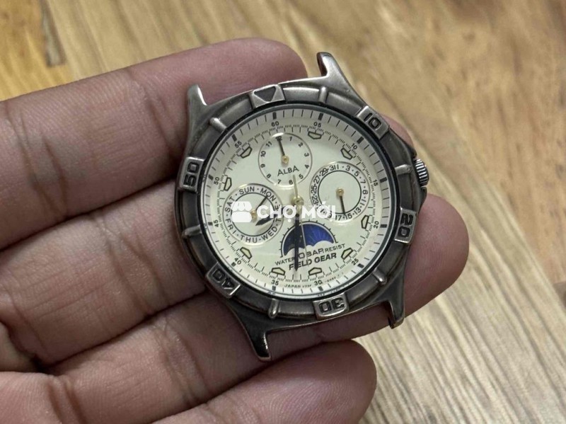 Đồng hồ Alba Field Gear trăng sao