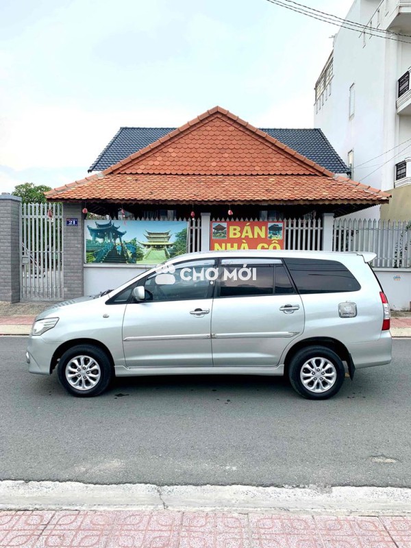 INNOVA 2015 TỰ ĐỘNG XE RẤT ĐẸP