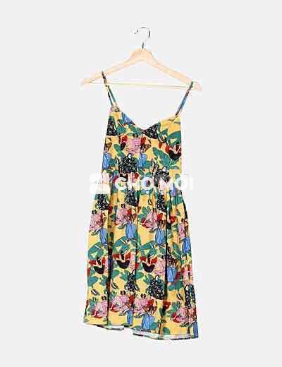 Pass đầm tiệc size S. Giá hơn 800k mua tại store