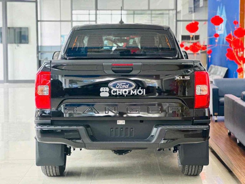 2025 Ranger XLS bank 85%, lãi 7,5% xe sẵn giao