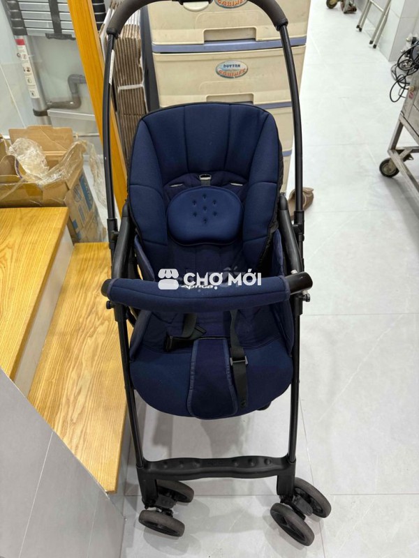 Ghế đẩy Aprica cho bé