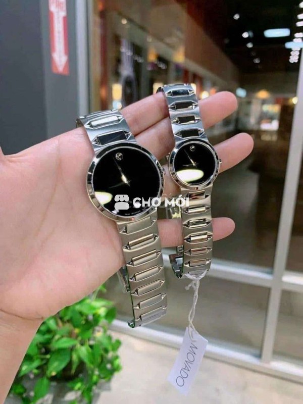 Couple Movado dành cho anh chị