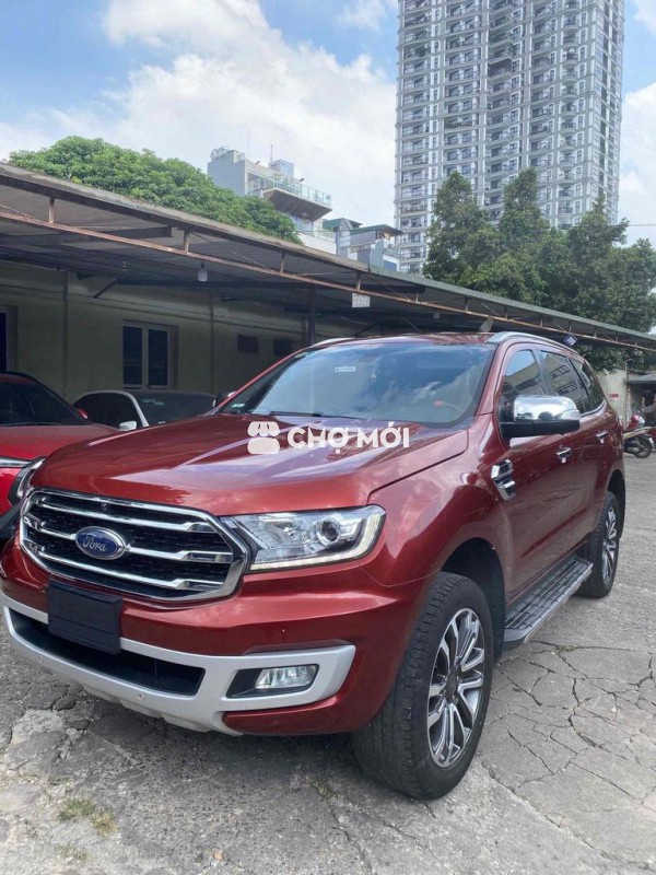 Ford Everest Titanium 4x2 AT Sx 2018