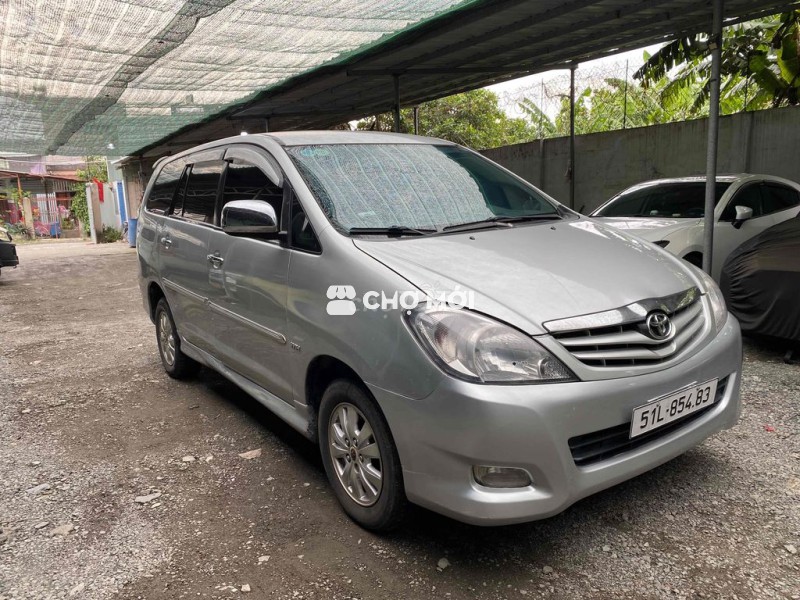 Toyota Innova 2009 G - 185869 km