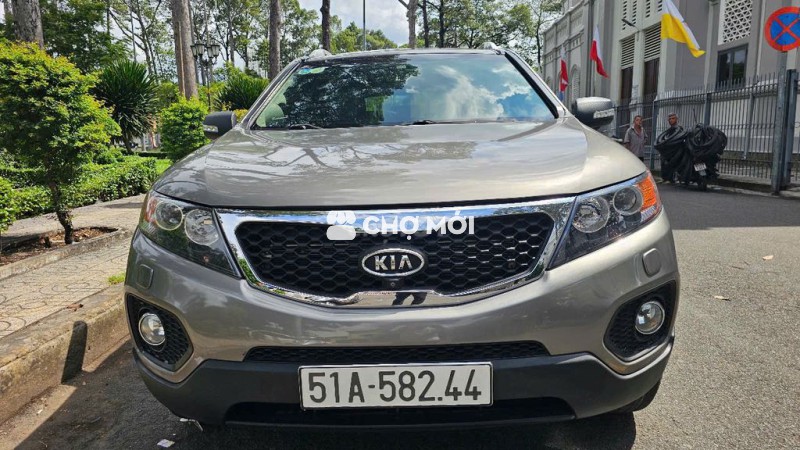 Kia Sorento đk lần đầu t8.2013 máy xăng bản full
