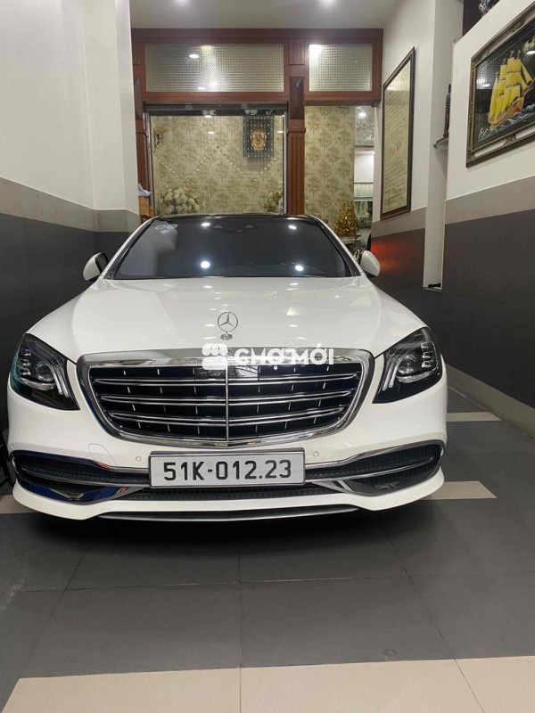 Mercedes Benz S Class 2019 S 450L - 37000 km