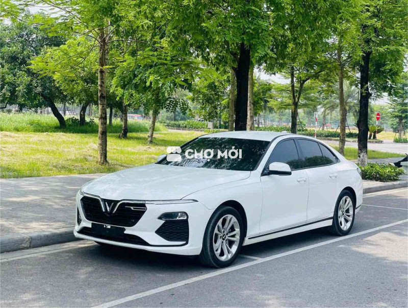 VinFast Lux A2.0 2022 A2.0 Tiêu chuẩn - 19000 km
