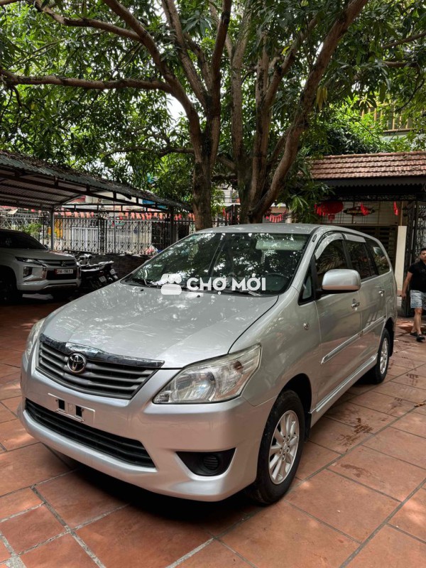 TOYOTA INNOVA 2.0E SX 2013 XE 1 CHỦ RẤT MỚI