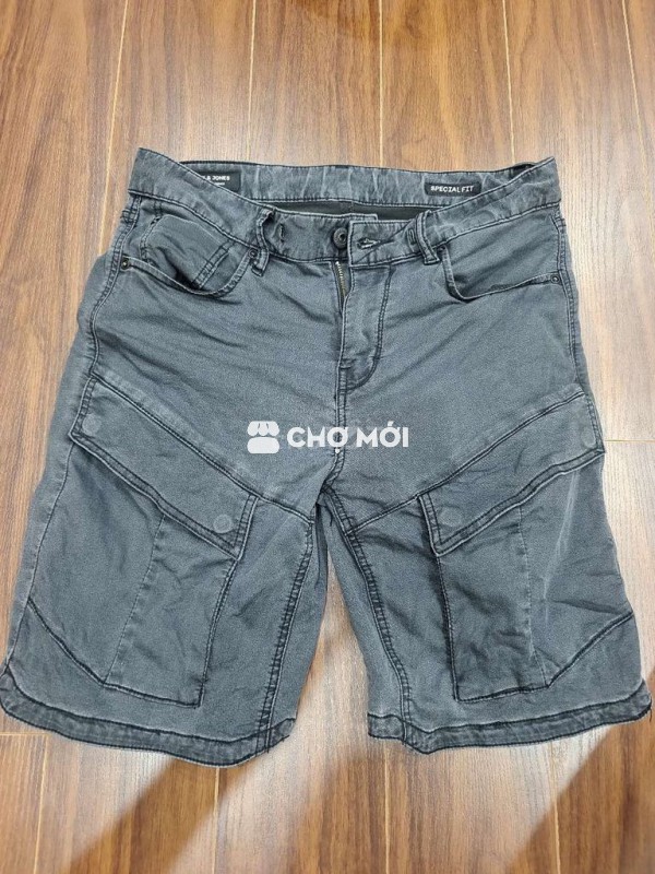 Quần jeans Jack&Jones chính hãng mua mới 2 triệu