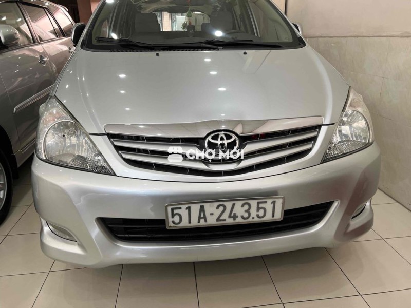Toyota Innova 2009 G - 110000 km