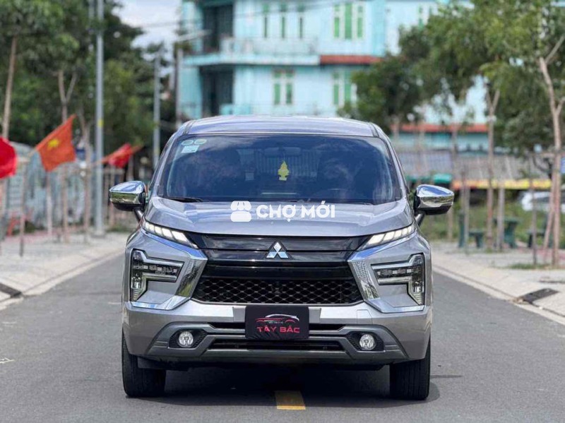 Mitsubishi Xpander 2022 AT Premium - 77000 km