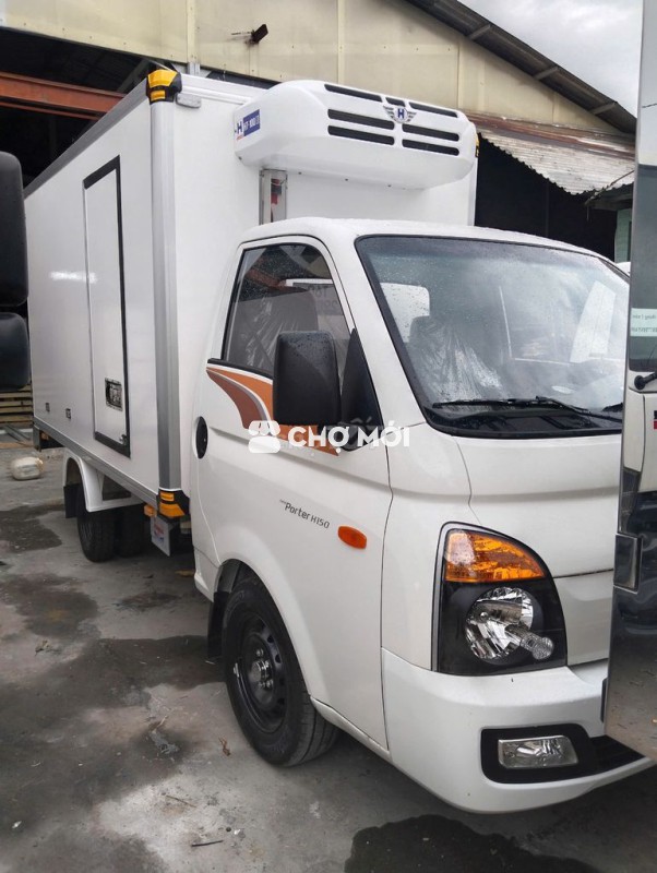 Xe tải HYUNDAI H150 - Tải trọng: 1100Kg