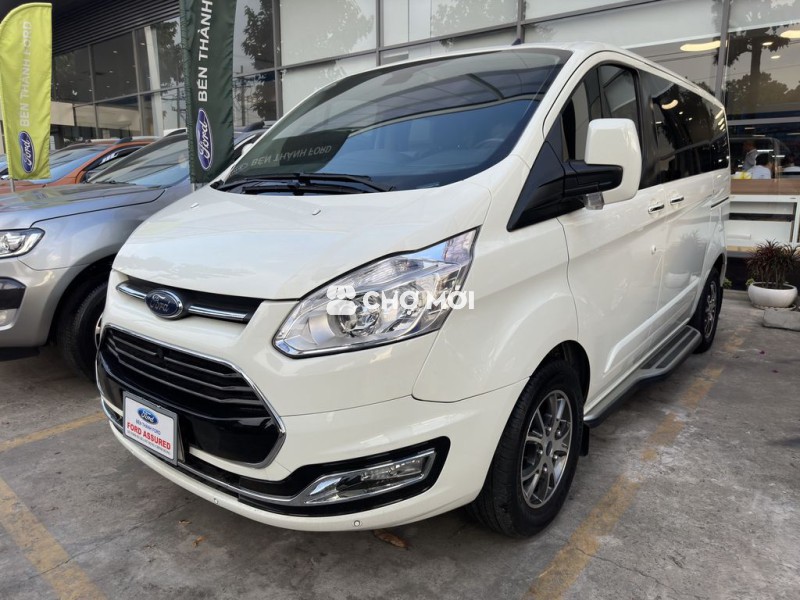 Ford Tourneo Titanium 2019, bảo hành 2026, vay 70%