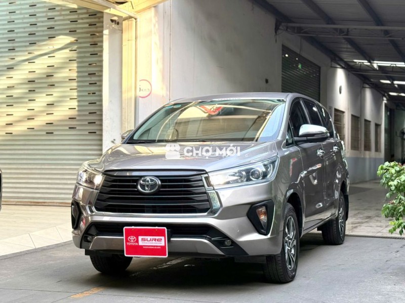 Innova Form mới, số tự động xe hãng (GIÁ CÒN GIẢM)