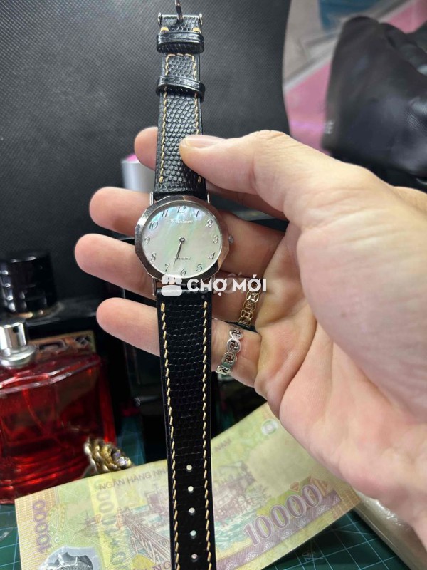 đồng hồ bạc khối pin nhật