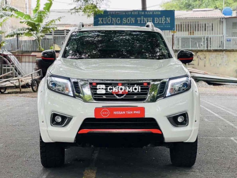 Nissan Navara 2017 VL 2.5 AT 4WD - 64000 km