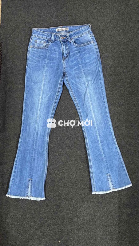 Quần ống loe cho nữ size M (New 90%)