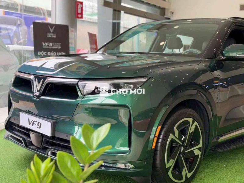 VF9 BÙN NỔ SIÊU HẤP DẪN!NHẬN XE 200TR ĐỒNG