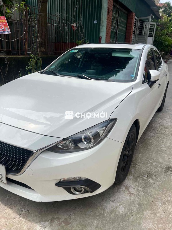 Mazda 3 2016 1.5 AT Sedan - 93333 km