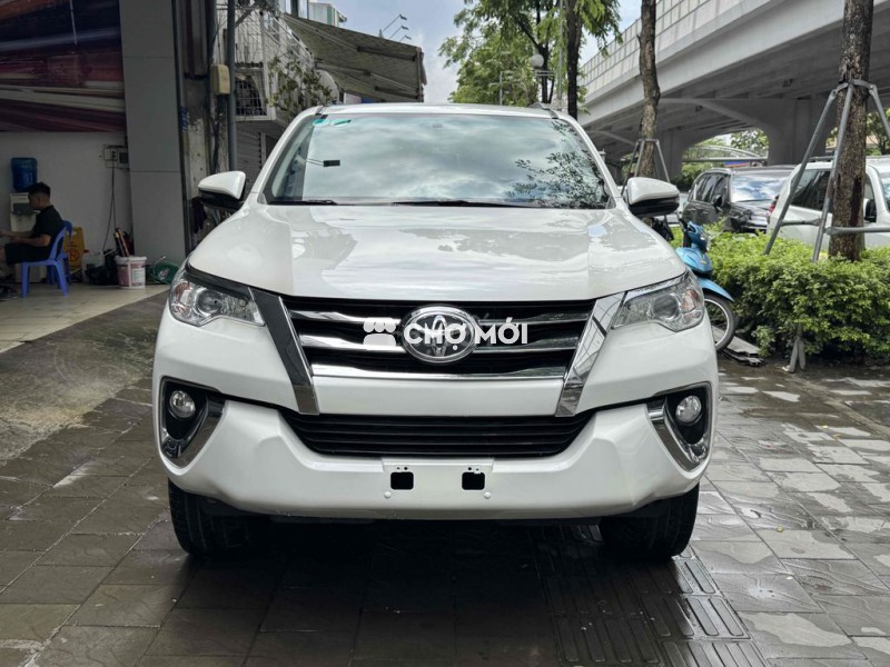 CẦN BÁN TOYOTA FORTUNER 2.4G AT MÁY DẦU MODEL 2020