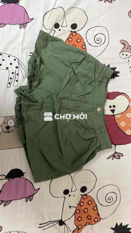 quần short kaki xanh rêu