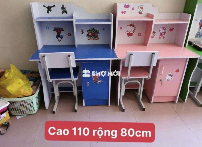 Bàn ghế học sinh