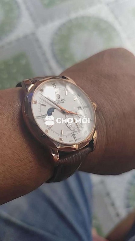 Đồng hồ cơ automatic trăng sao