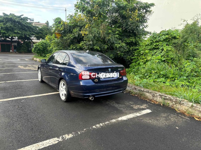 BMW 3 Series 20***00 km