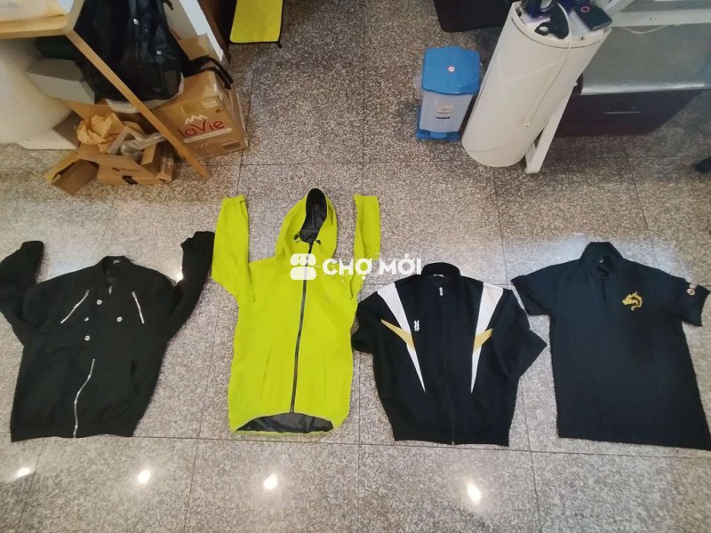 4 Áo khoác nam Polyester màu đen Q7 65-70kg
