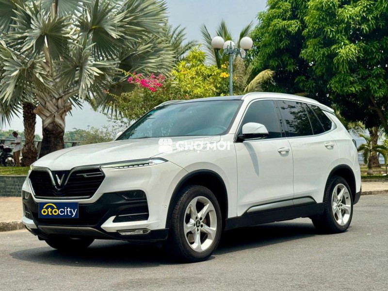 Vinfast Lux SA Plus 2021 - 8vkm - BSTP