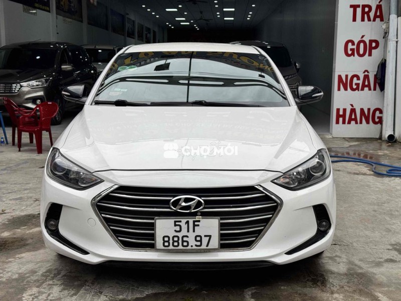 Hyundai Elantra 2017 1.6 MT chính chủ bán