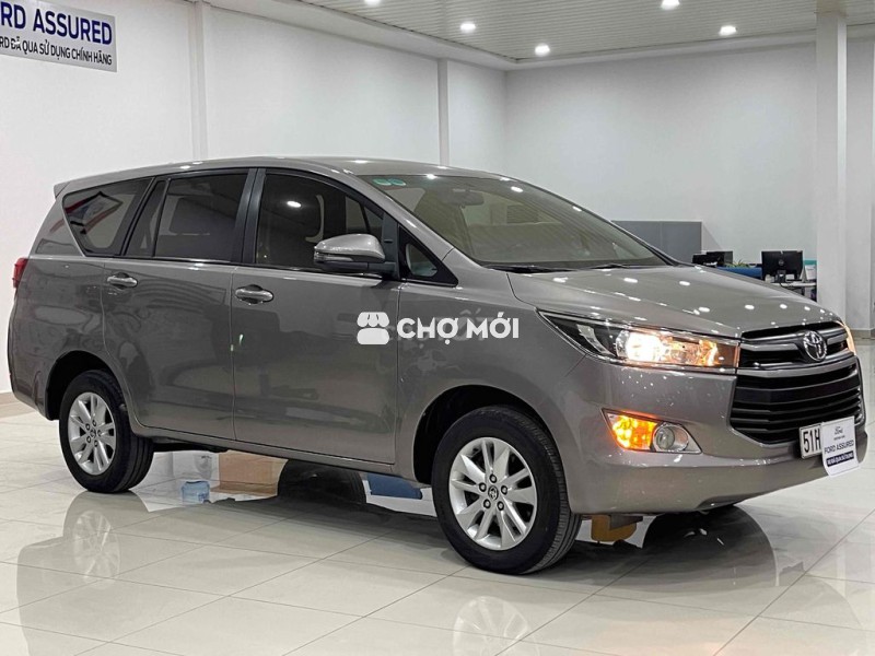 Toyota Innova 2020 2.0E - 97000 km