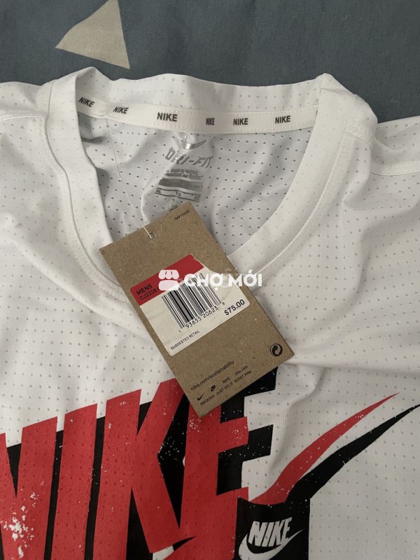Pass áo thời trang thể thao Nike hãng size XL