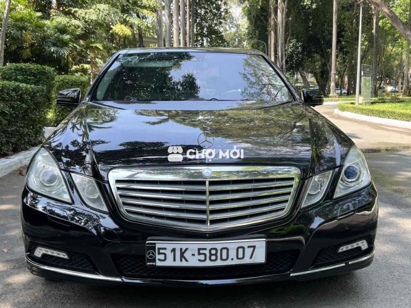 Mercedes Benz E Class 2010 E300 - 80000 km