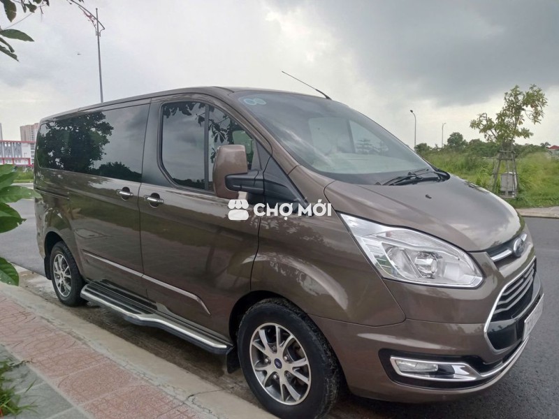 Bán xe Ford Tourneo Titanium AT ( Độ Limousin )