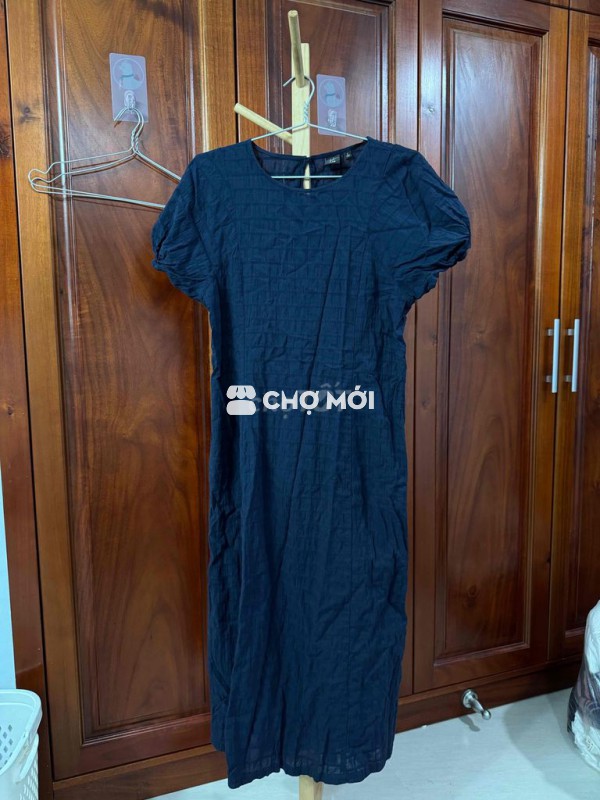 ĐẦM UNIQLO XANH ĐEN TAY BỒNG
